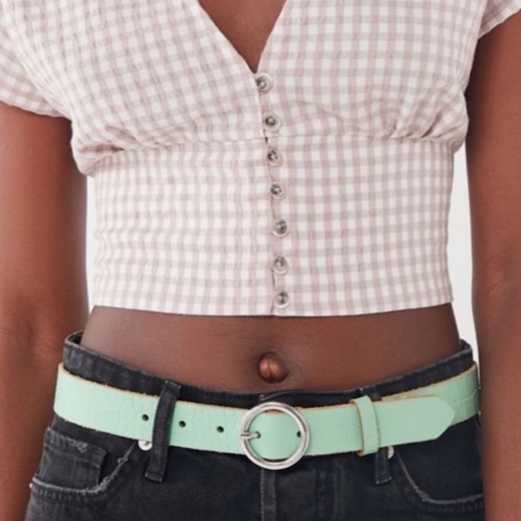 UO Croc Circle Belts in Sea Foam and Pink. Size Small. NWOT - Picture 3 of 7